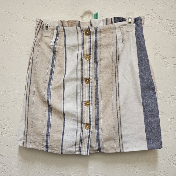 Everly Button Up Striped Mini Skirt - Picture 1 of 6
